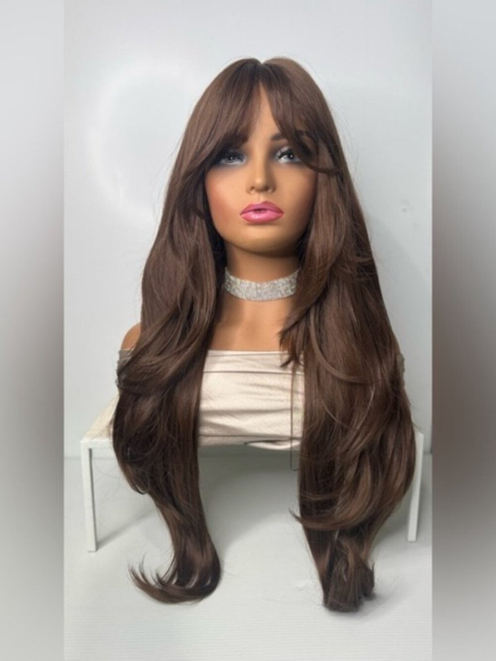 Long Chestnut Brown Synthetic Wig – Natural Brown, Curtain Bangs, Classic wig